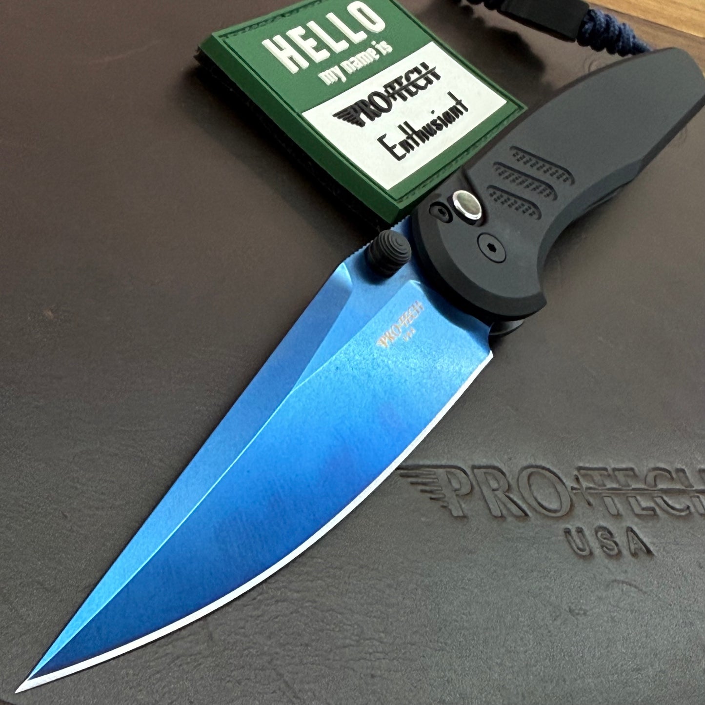 Pro-Tech Blade Show Avalon 4" Folding Knife w/ Sapphire Blade & Black Aluminum Handle