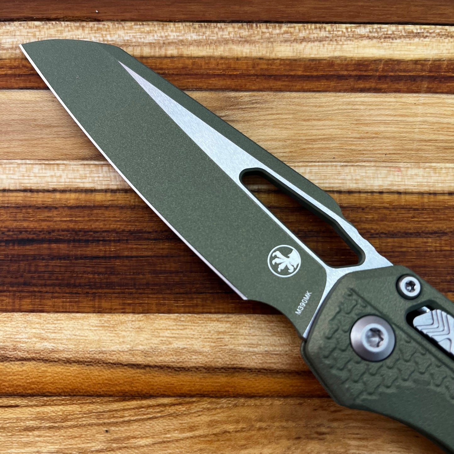 Microtech MSI 4" Folding Knife w/ Vintage Green Blade