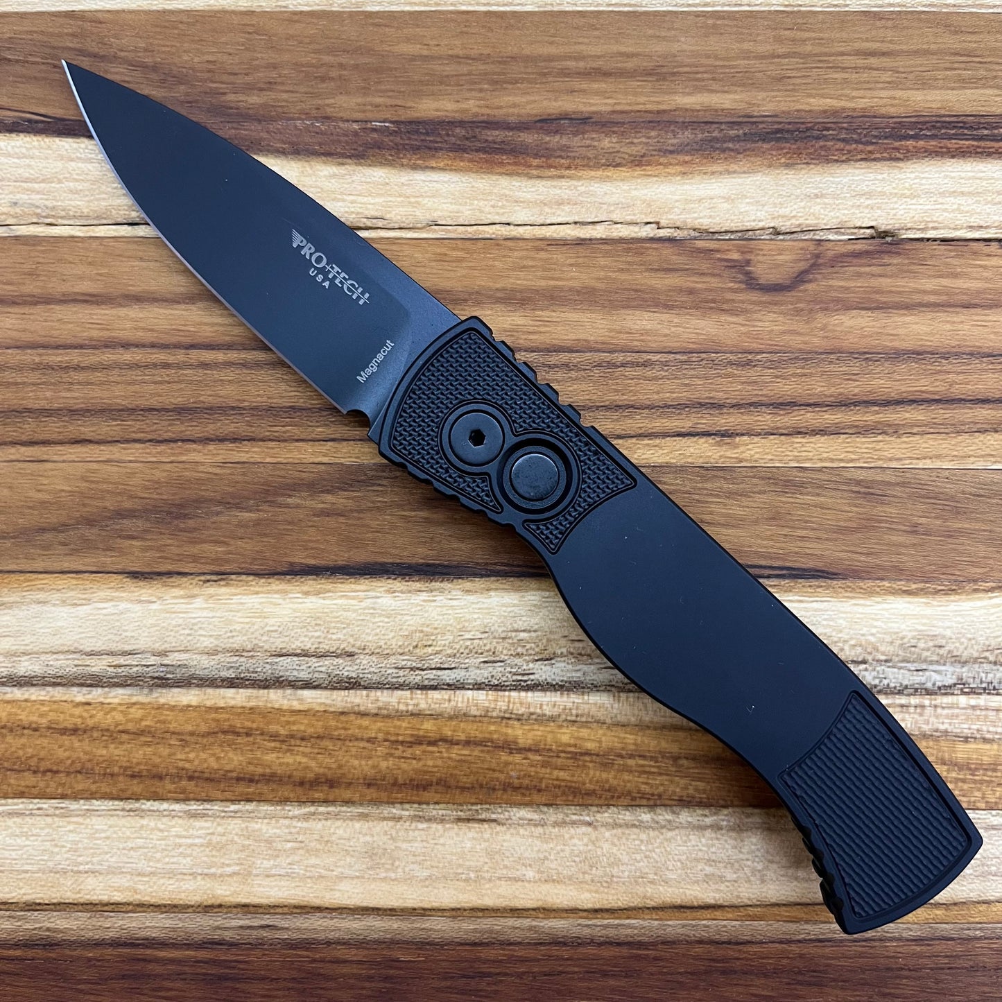 Pro-Tech TR-2 3.25" w/ Black Textured Handle