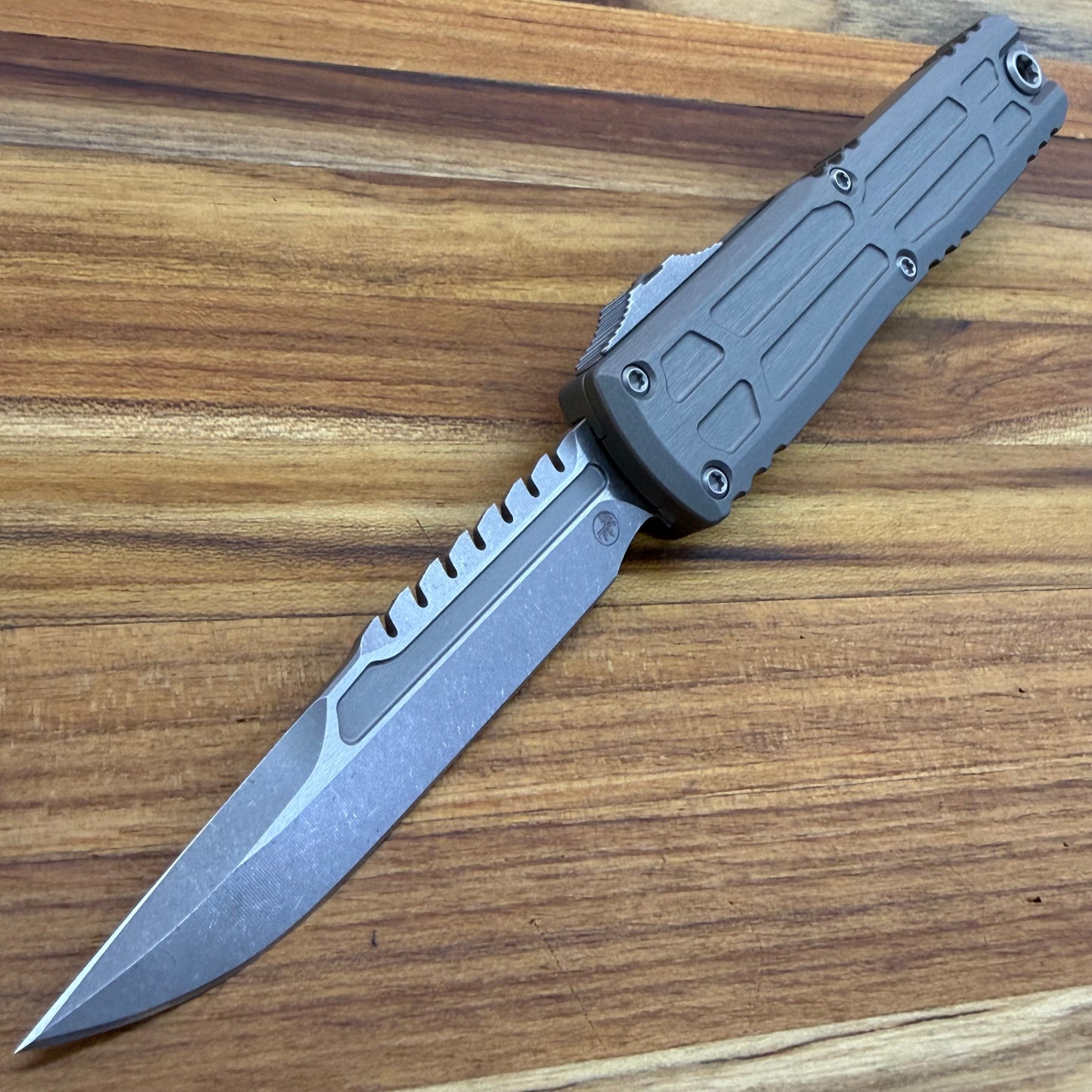 Microtech Signature Series Ultratech EX Gen III ZBP Interceptor S/E 3.5" OTF w/ Natural Clear Aluminum Handle