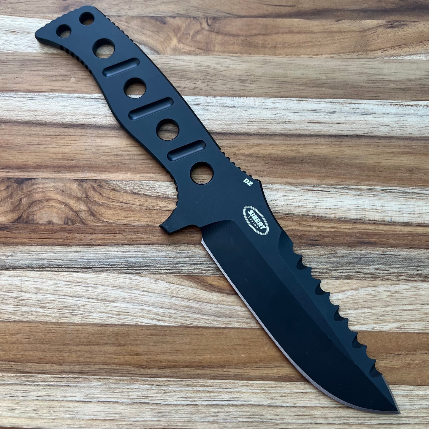 *DISCONTINUED* Benchmade Fixed Adamas 4" Fixed Blade w/ Serrated Spine & Sheath