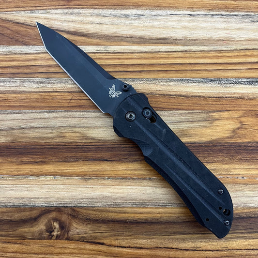*DISCONTINUED* Benchmade Stryker 3.5" Tanto Folding Knife