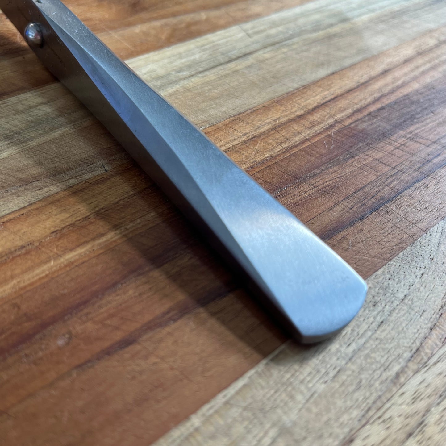 Chroma Type 301 55mm (2.25") Oyster Knife