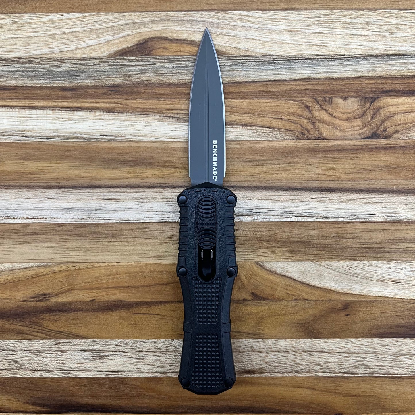 Benchmade Mini Claymore 3" Black D/E OTF Auto w/  Black Grivory Handle