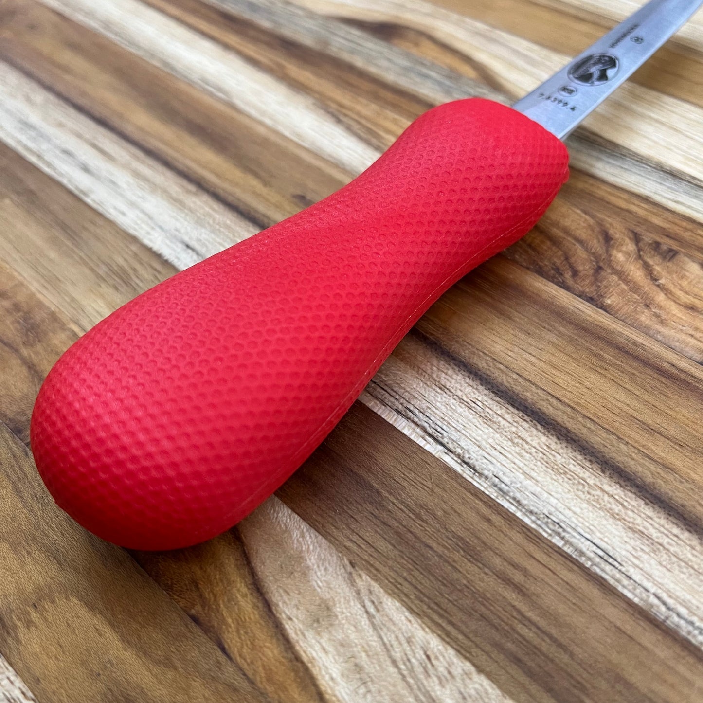 Victorinox 3" Oyster Knife Boston Style w/ Red SuperGrip