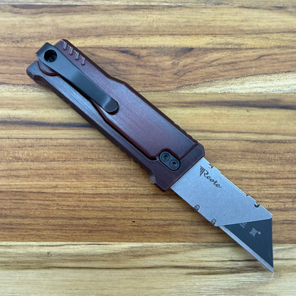 Reate Exo-U Gravity 2.5" Utility Knife w/ Distressed Red Handle