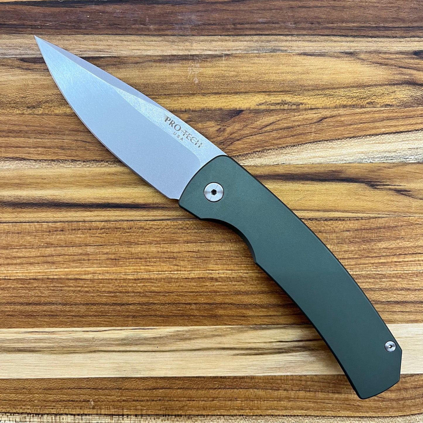 Pro-Tech Magic 2 "Whiskers" 3.75" Auto w/ Green Handle