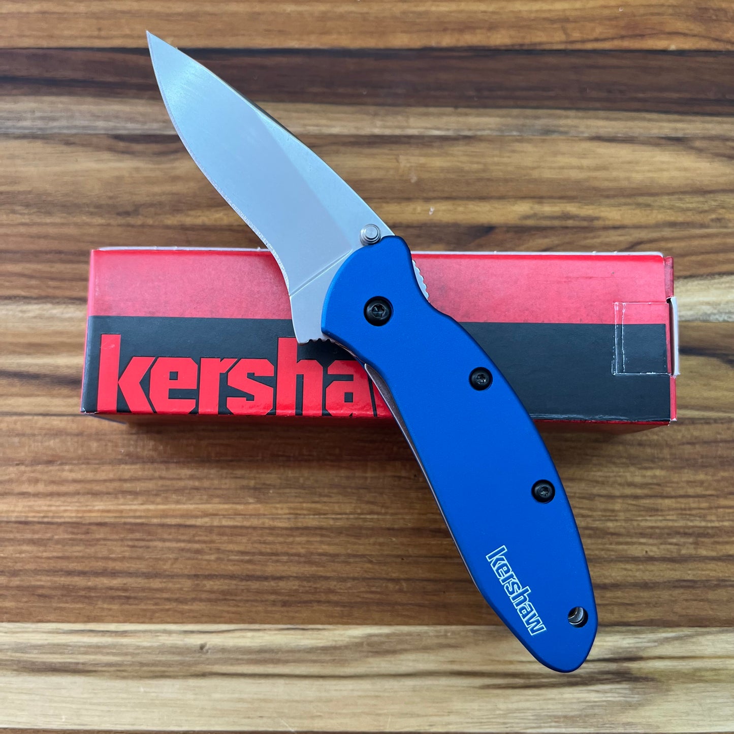 Kershaw Scallion 2.5" Flipping Knife w/ Navy Blue Aluminum Handle