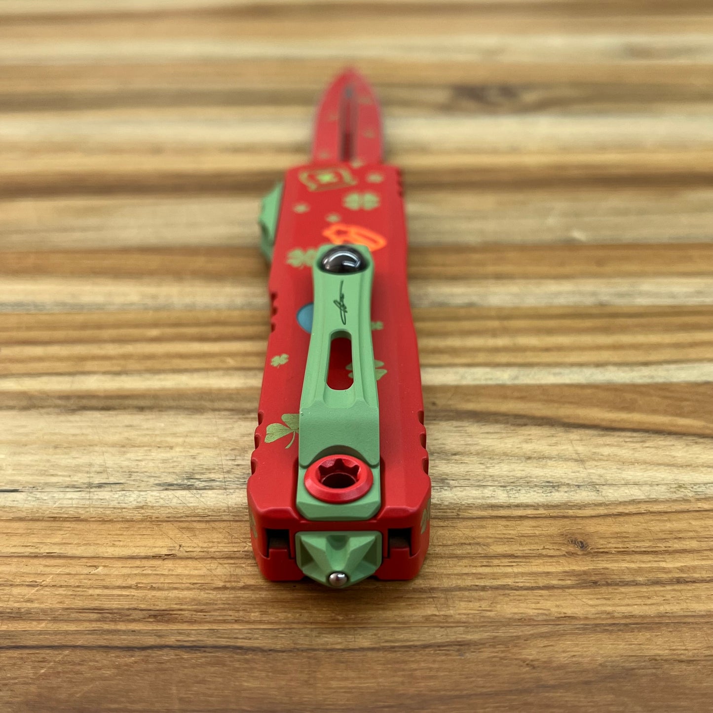 Microtech Signature Series UTX-85 GEN IV D/E 3.11" OTF Auto w/ St. Patrick's Day Handle