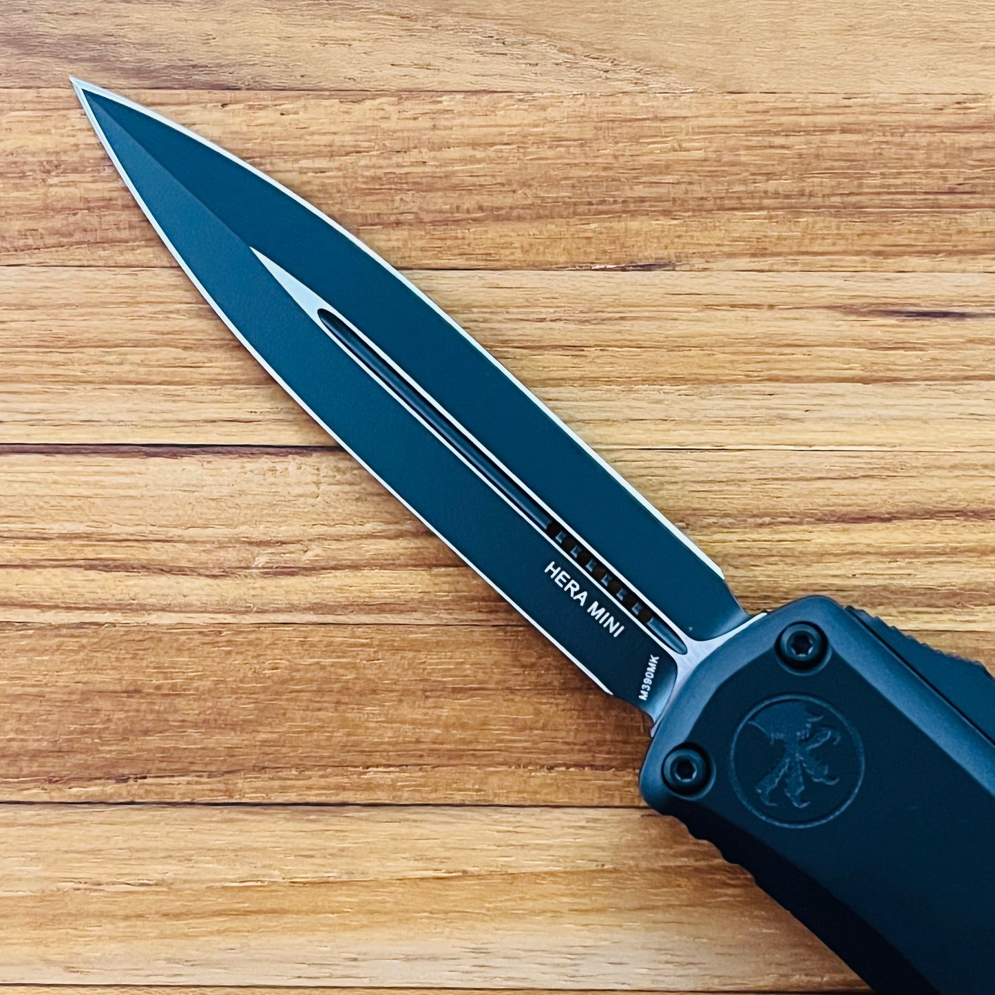 Microtech Mini Hera II 30th Anniversary D/E 3" Tactical OTF w/ Black Aluminum Handle