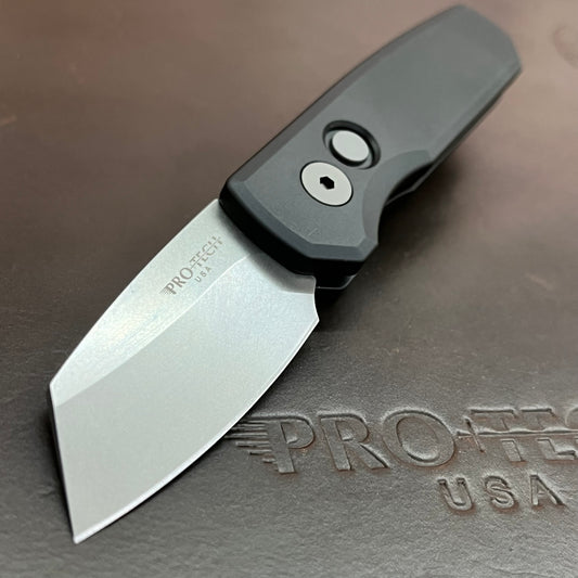Pro-Tech Runt 5 2" Auto w/ Black Aluminum Handle