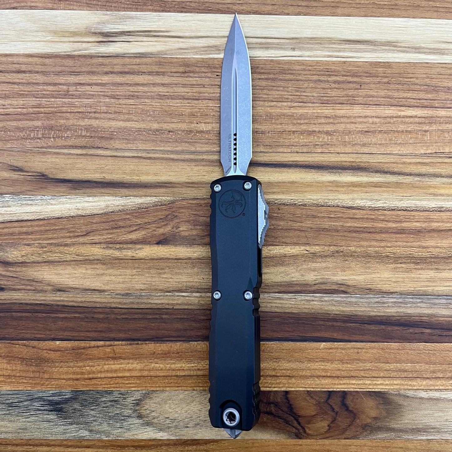 Microtech Ultratech ZBP D/E 3.5" OTF w/ Apocalyptic Finish & Black Aluminum Handle