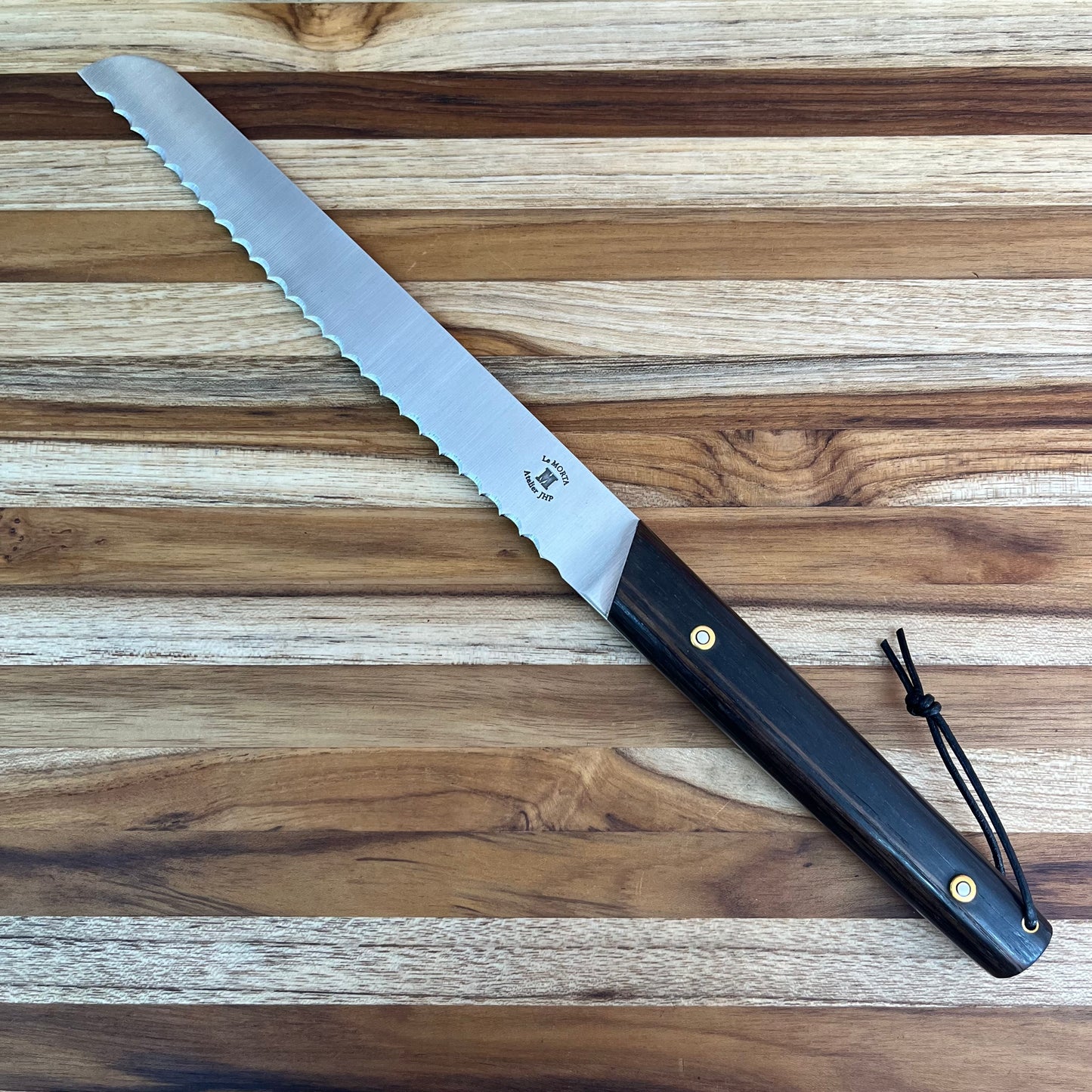 Le Morta 8" Bread Knife