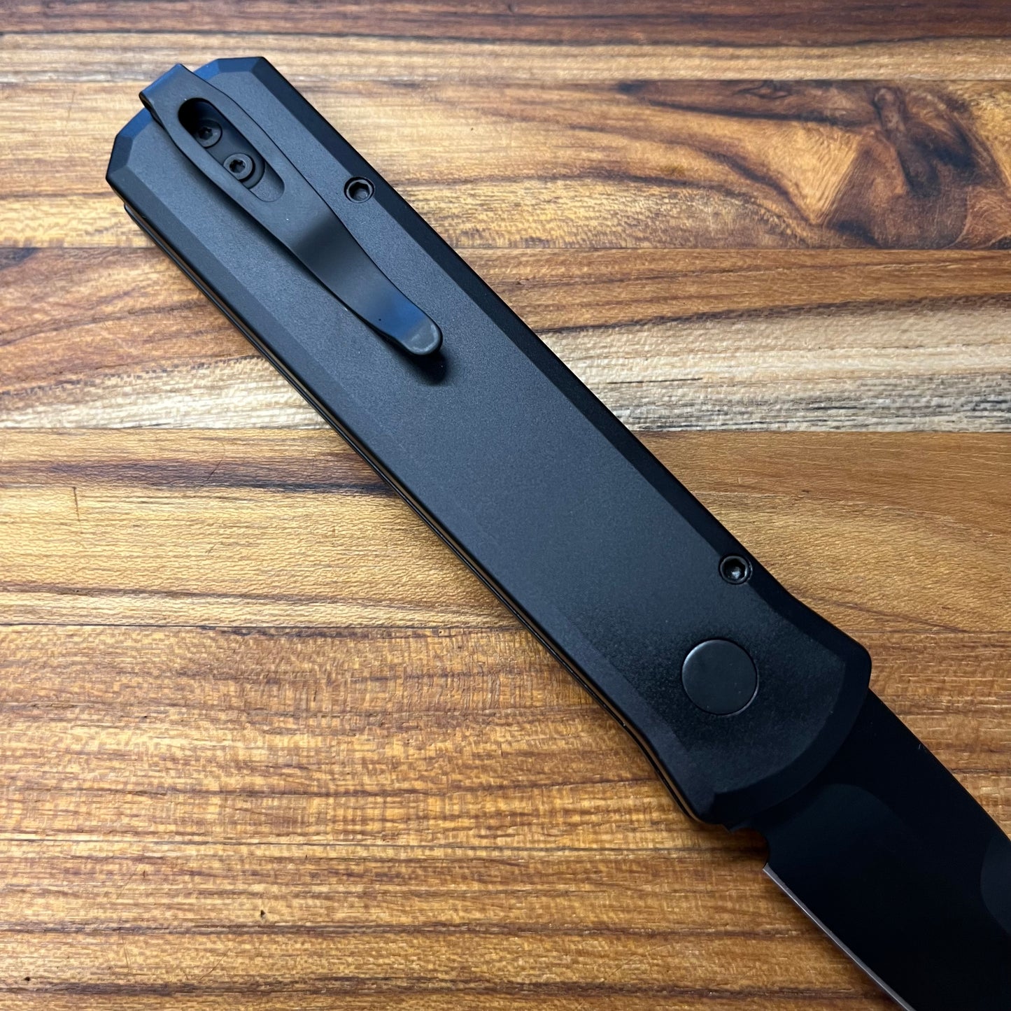 Pro-Tech Godson 3.15" Auto w/ Black Aluminum Handle & Violet Marble Carbon Fiber Inlay