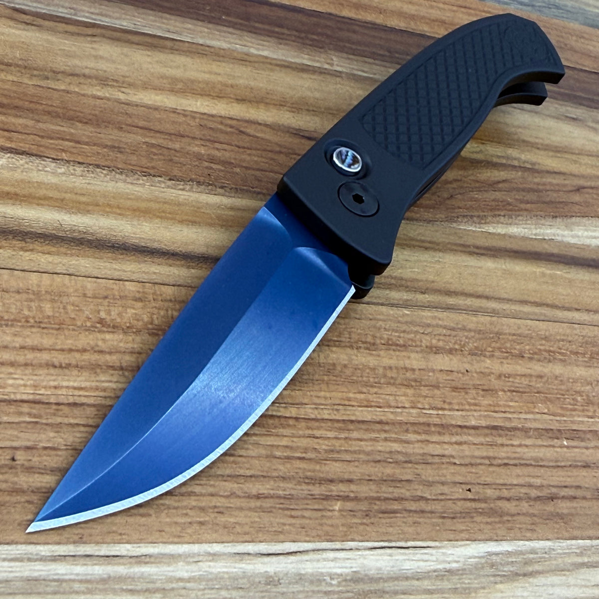 Pro-Tech Brend Classic 3" Auto w/ Sapphire Blade & Black Diamond Texture Aluminum Handle