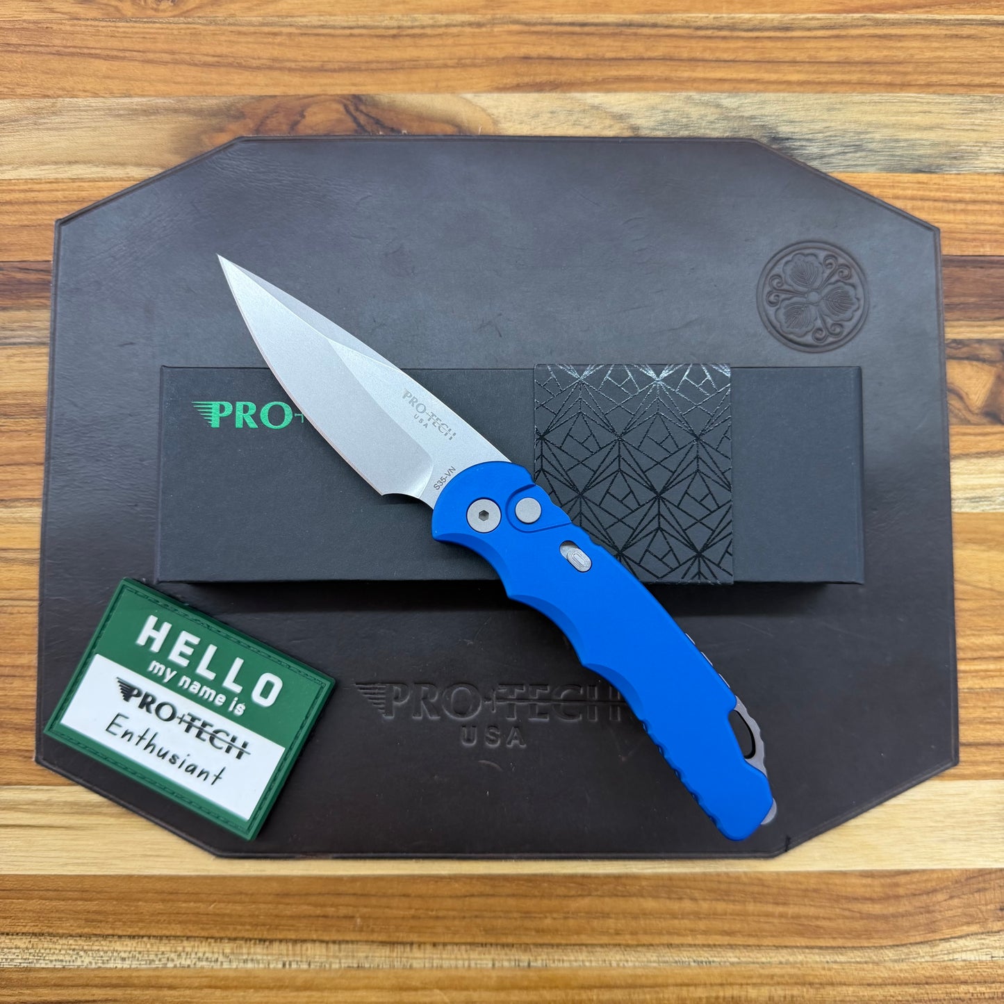 Pro-Tech TR-5 3.25" Auto w/ Blue Handle