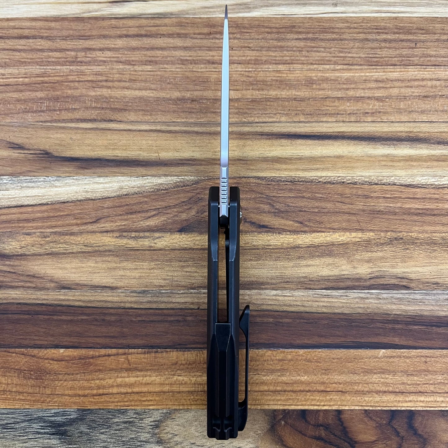 We Knife StarHawk 2.81" Flipping Knife w/ Black Titanium Handle