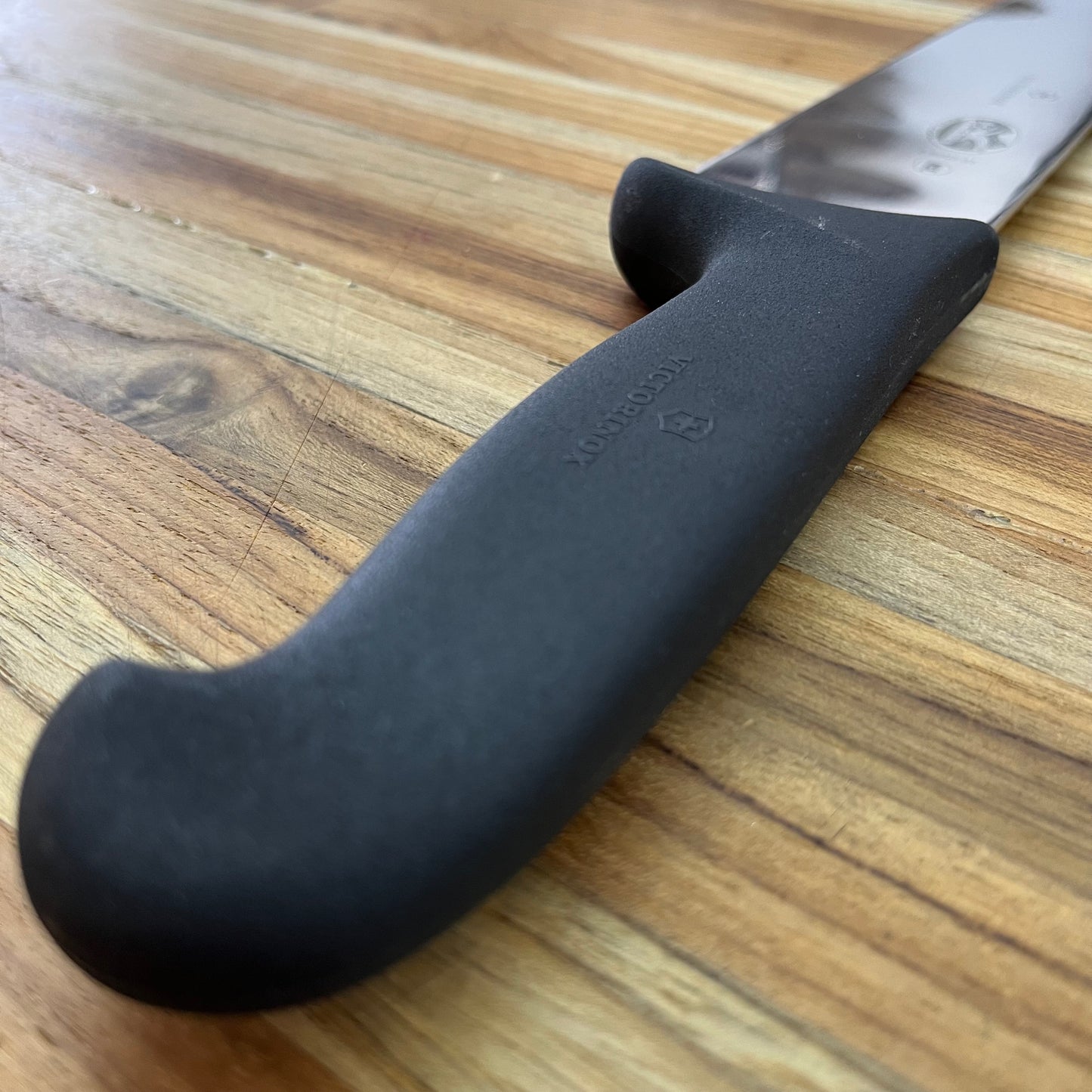 Victorinox Fibrox Pro 12” Churrasco Slicing Knife