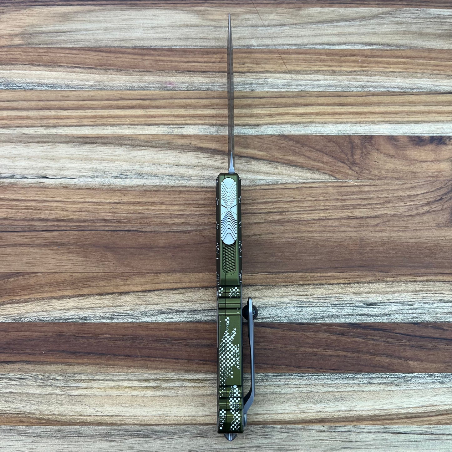 Microtech Ultratech Gen IV D/E 3.5" OTF w/ OD Green Hero Aluminum Handle