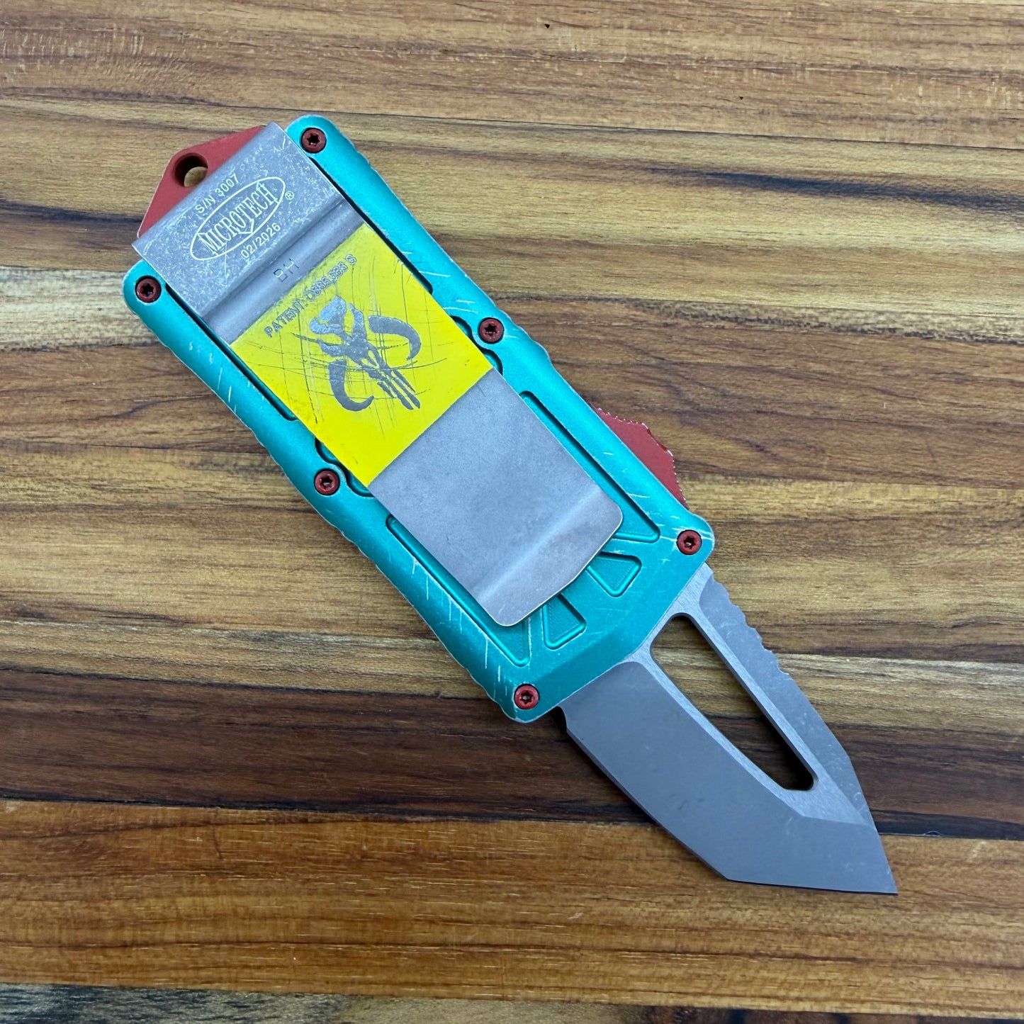 Microtech Signature Series Exocet T/E 2" OTF w/ Bounty Hunter Handle & Money Clip