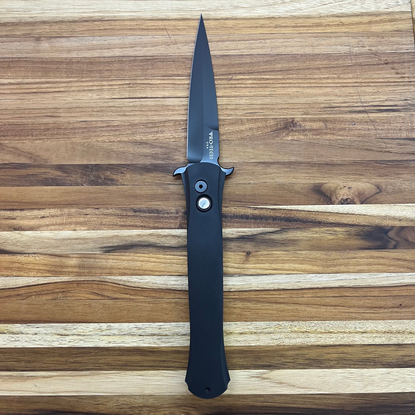 Pro-Tech Large Don 4.5" Auto w/ Black 3D Curve Handle & MOP Button