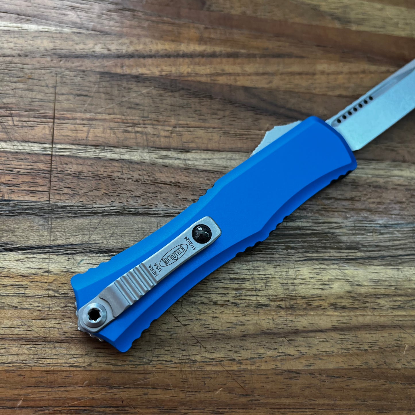 Microtech Hera II Mini 3" OTF w/ Blue Handle