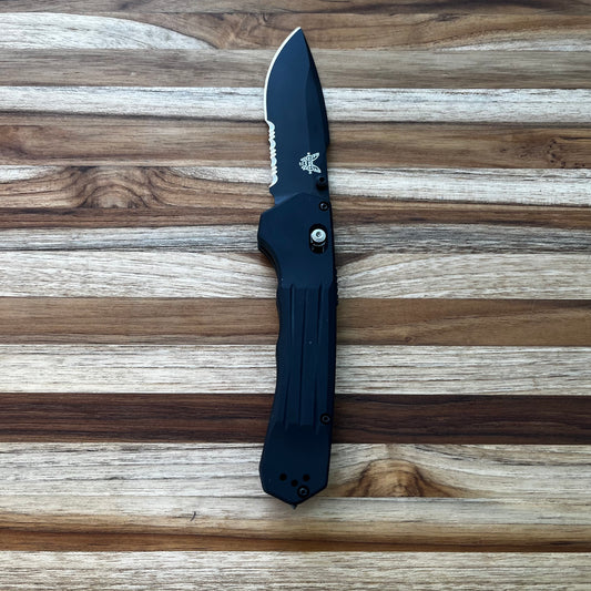 *DISCONTINUED* Benchmade Vallation 3.7” Folding Knife