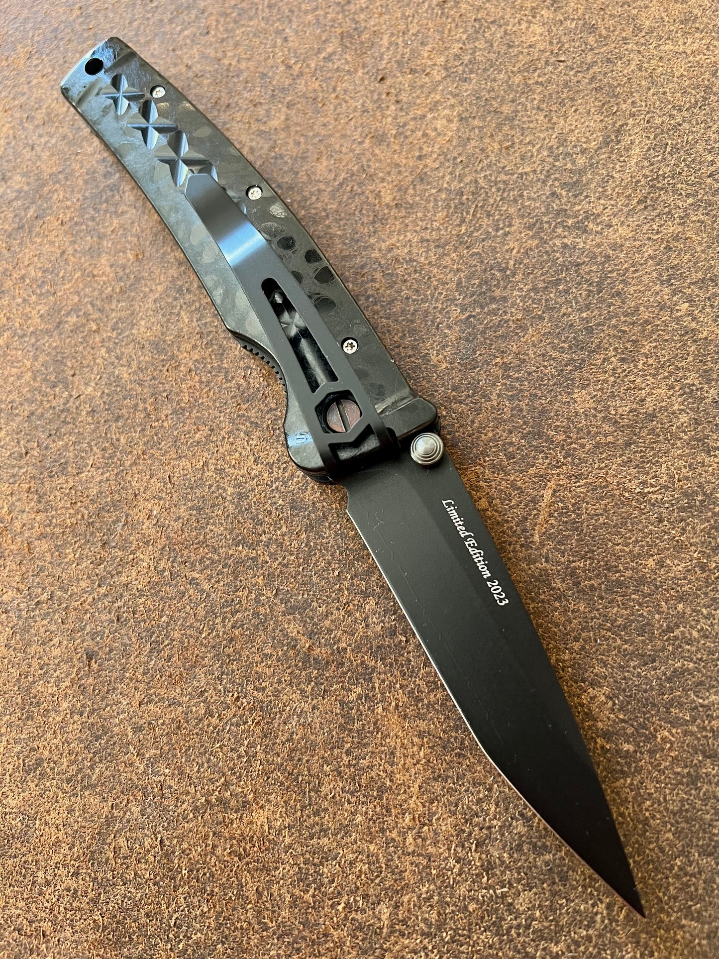 Mcusta MC-004BC-F3 Black VG10 Folder *Limited Edition 2023*