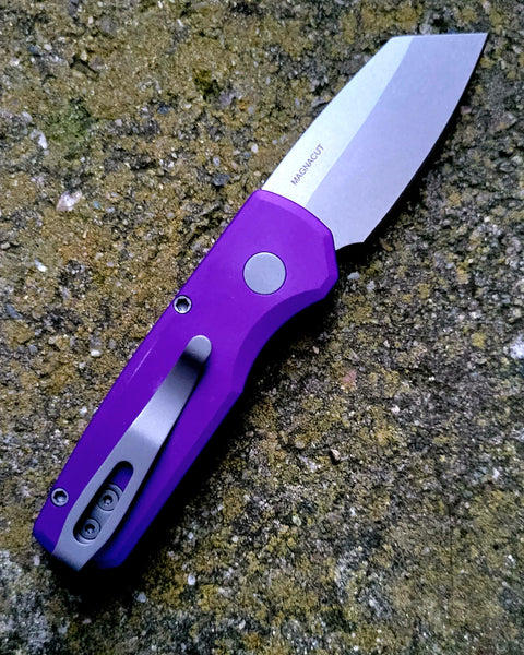 Pro-tech R5401-Purple Smooth Purple Reverse Tanto MAGNACUT Runt 5