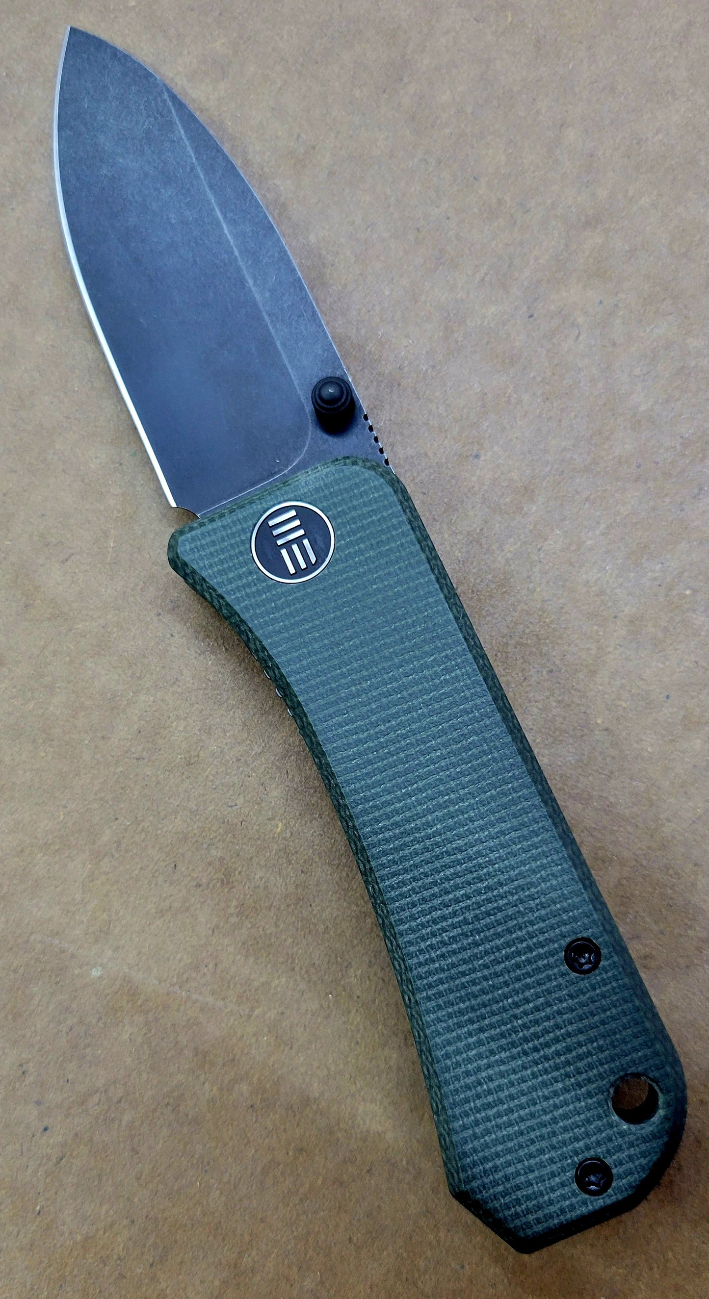 We Knife 2004F Green G10 Banter