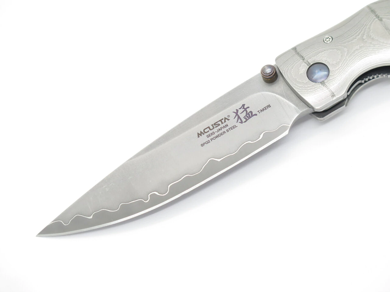 Mcusta MC-202G Shinra SPG2 Damascus Folder